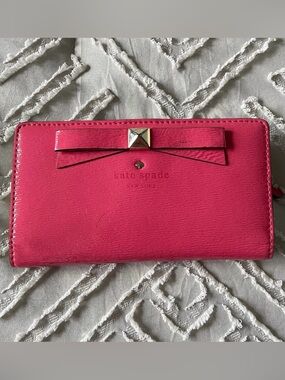 Kate Spade Beacon Court Stacy Bow Wallet